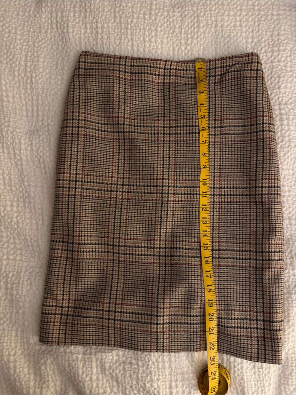 Talbots Beige Plaid Pencil Skirt with Subtle Red Stripe